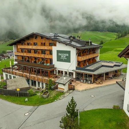 Naturhotel Falknerhof 4* Niederthai