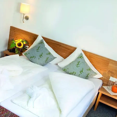 Naturhotel Falknerhof 4*