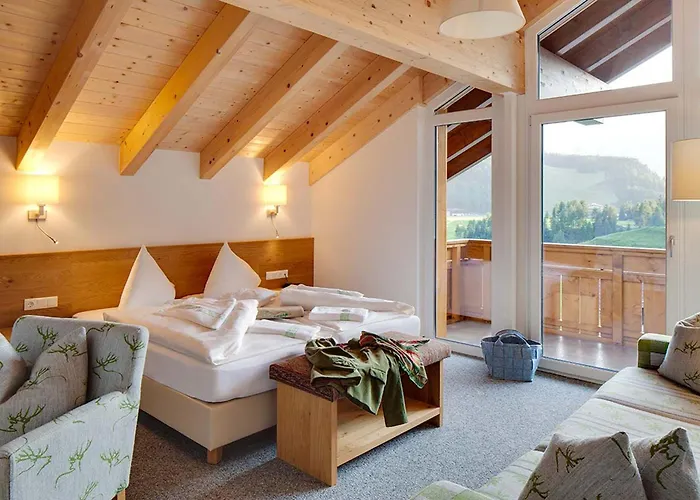 Falknerhof فندق نيديرثاي