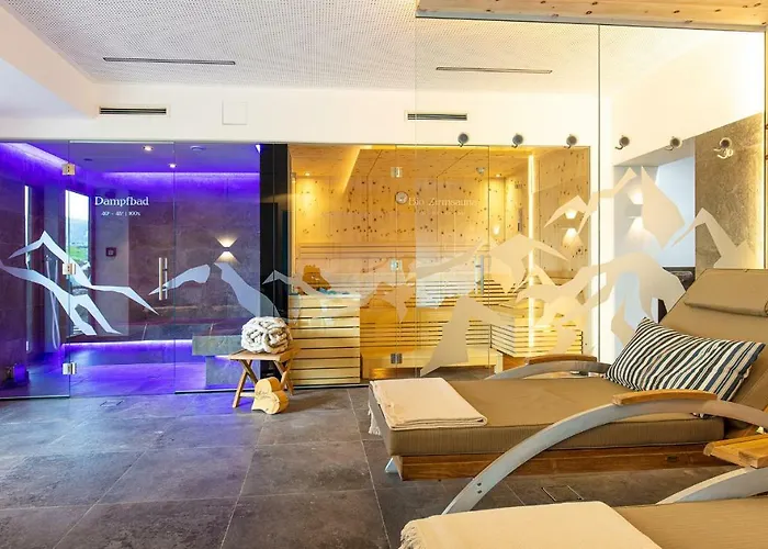 Falknerhof 4* نيديرثاي