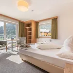 Falknerhof 4* Niederthai