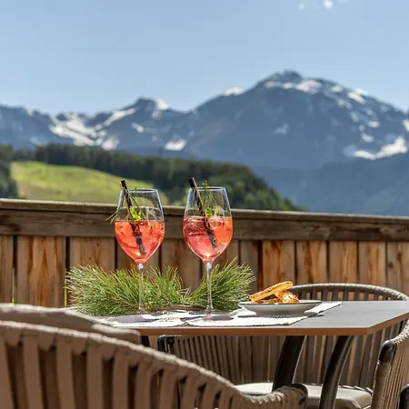 Naturhotel Falknerhof Hotel