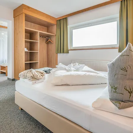 Hotel Naturhotel Falknerhof Niederthai