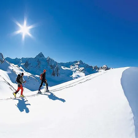 Falknerhof Hotel 4*