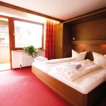 Hotel Falknerhof Niederthai