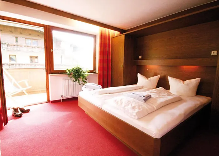 Hotel Falknerhof Niederthai